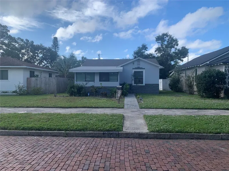4520 BURLINGTON AVE N, St Petersburg, FL 33713