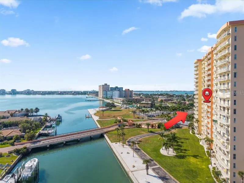 4900 BRITTANY DR S #812, St Petersburg, FL 33715