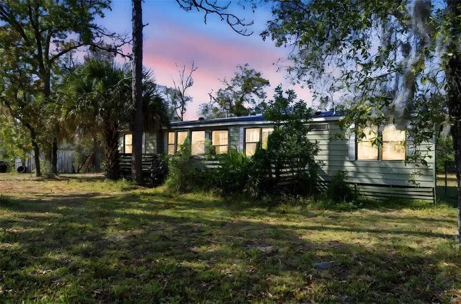8045 INDIAN TRAIL RD, Weeki Wachee, FL 34613