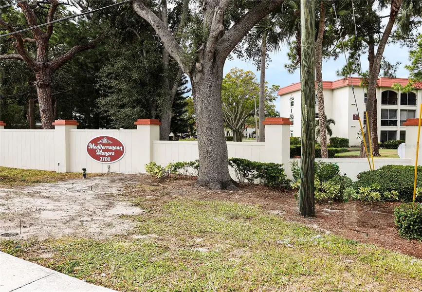 2700 BAYSHORE BLVD #2105, Dunedin, FL 34698
