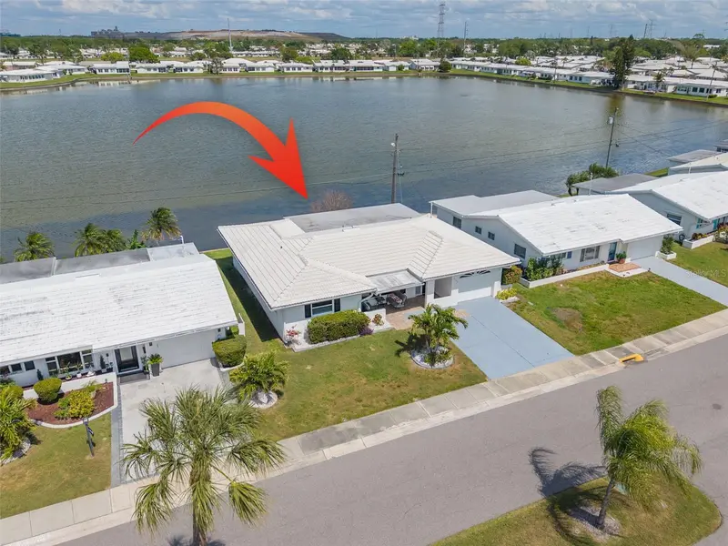 9705 MAINLANDS BLVD W, Pinellas Park, FL 33782