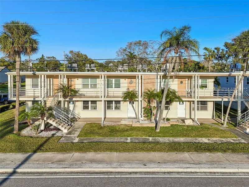 4565 DUHME RD #203, St Petersburg, FL 33708