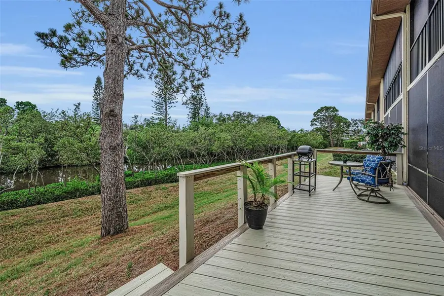 1673 SEASCAPE CIR #102, Tarpon Springs, FL 34689