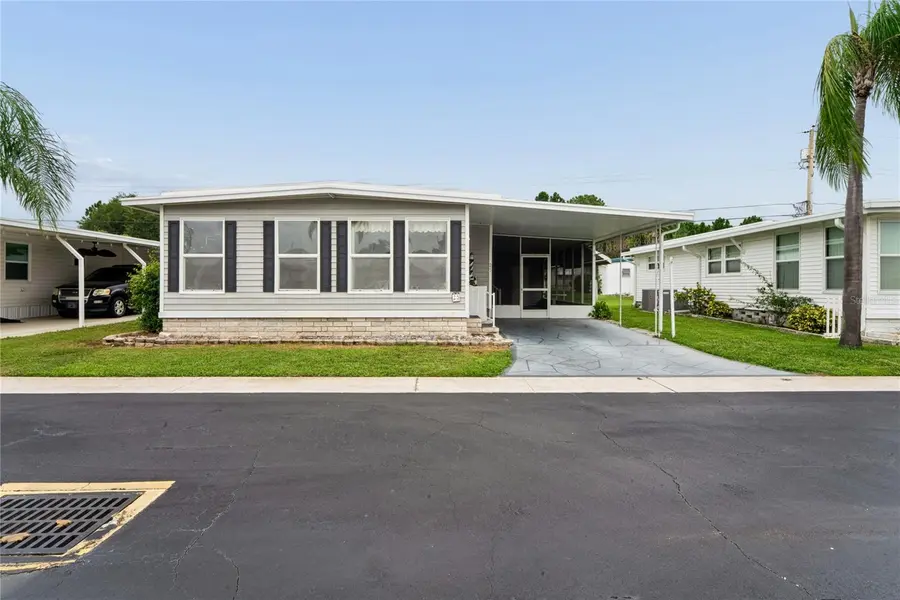 2000 E BAY DR #25, Largo, FL 33771