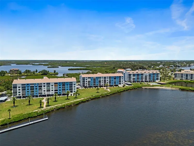 4650 BAY BLVD #1021, Port Richey, FL 34668