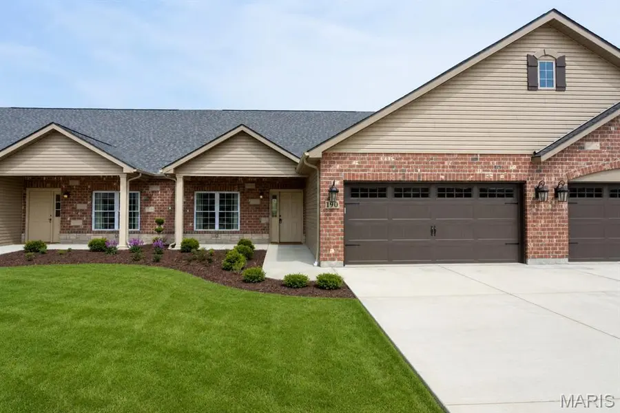 190 Santa Elena DR, Wentzville, MO 63385