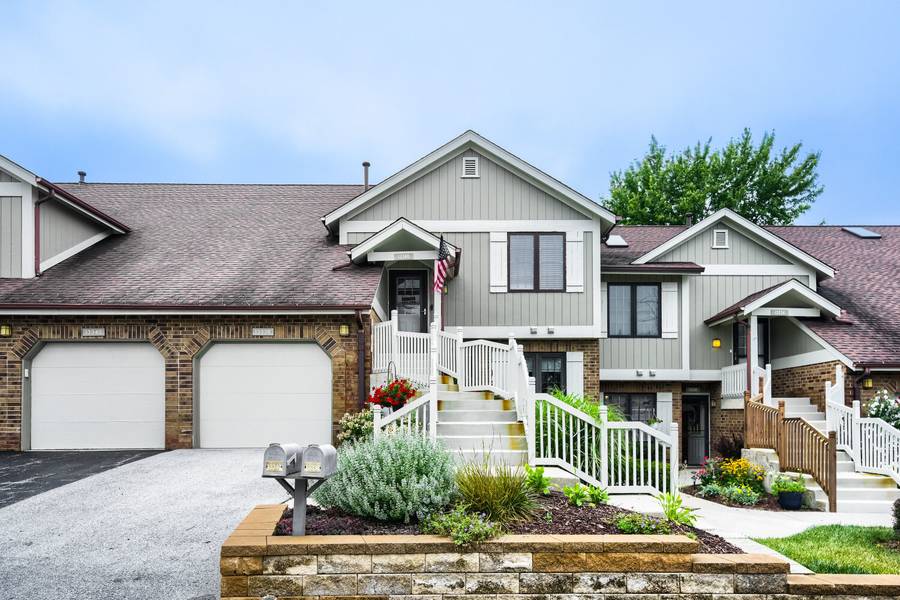 13340 S Oakview CT #V2, Palos Heights, IL 60463