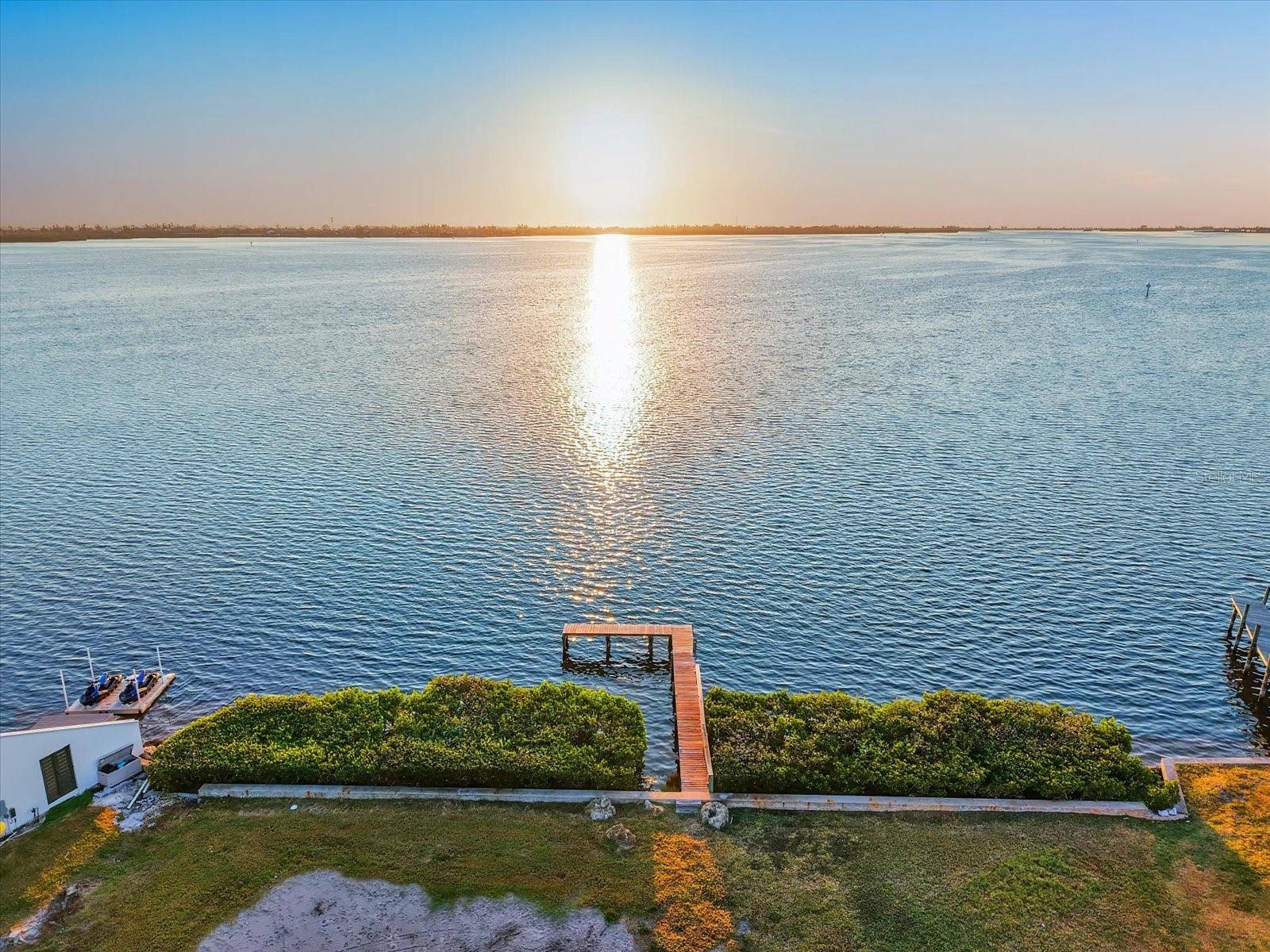 2308 PALMA SOLA BLVD, Bradenton, FL 34209