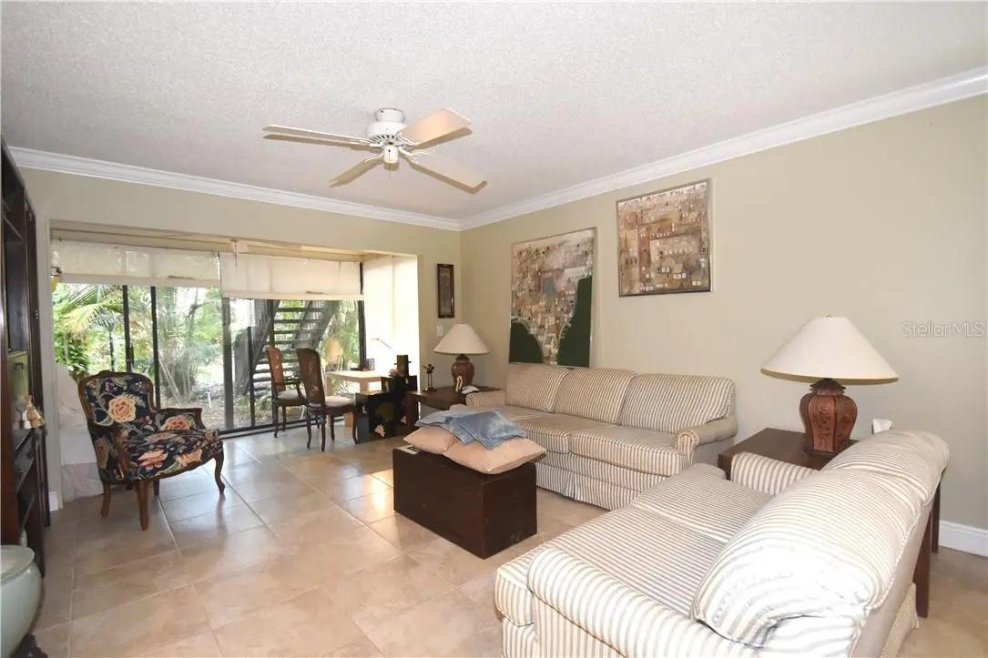 1716 GLENHOUSE DR #GL324, Sarasota, FL 34231