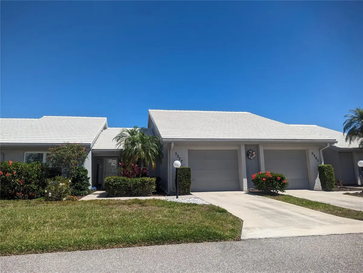5377 CRESTLAKE BLVD #69, Sarasota, FL 34233