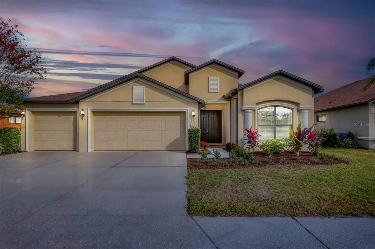 9214 RAES CREEK PL, Palmetto, FL 34221