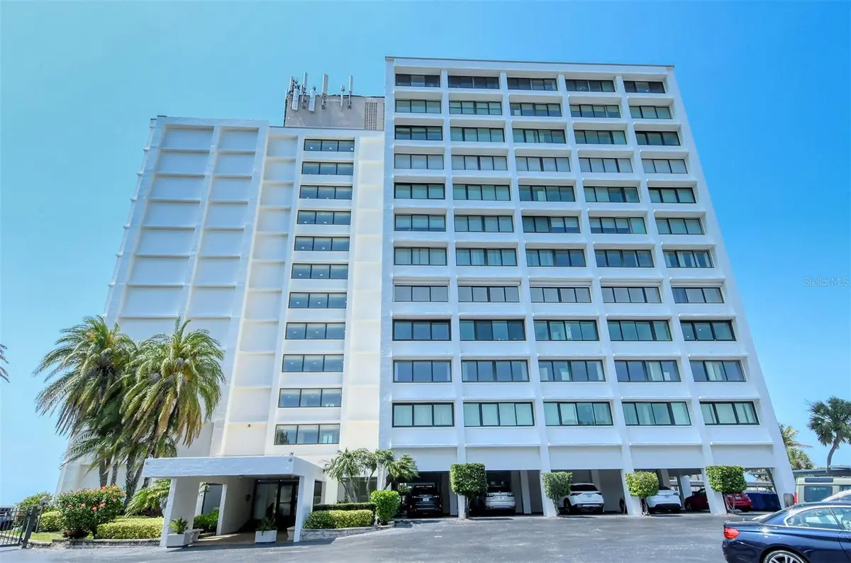 4822 OCEAN BLVD #2F, Sarasota, FL 34242