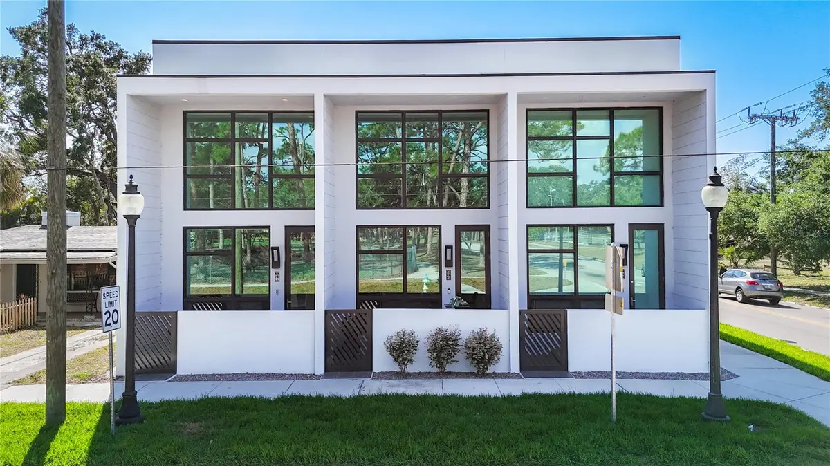 941 N OSPREY AVE, Sarasota, FL 34236