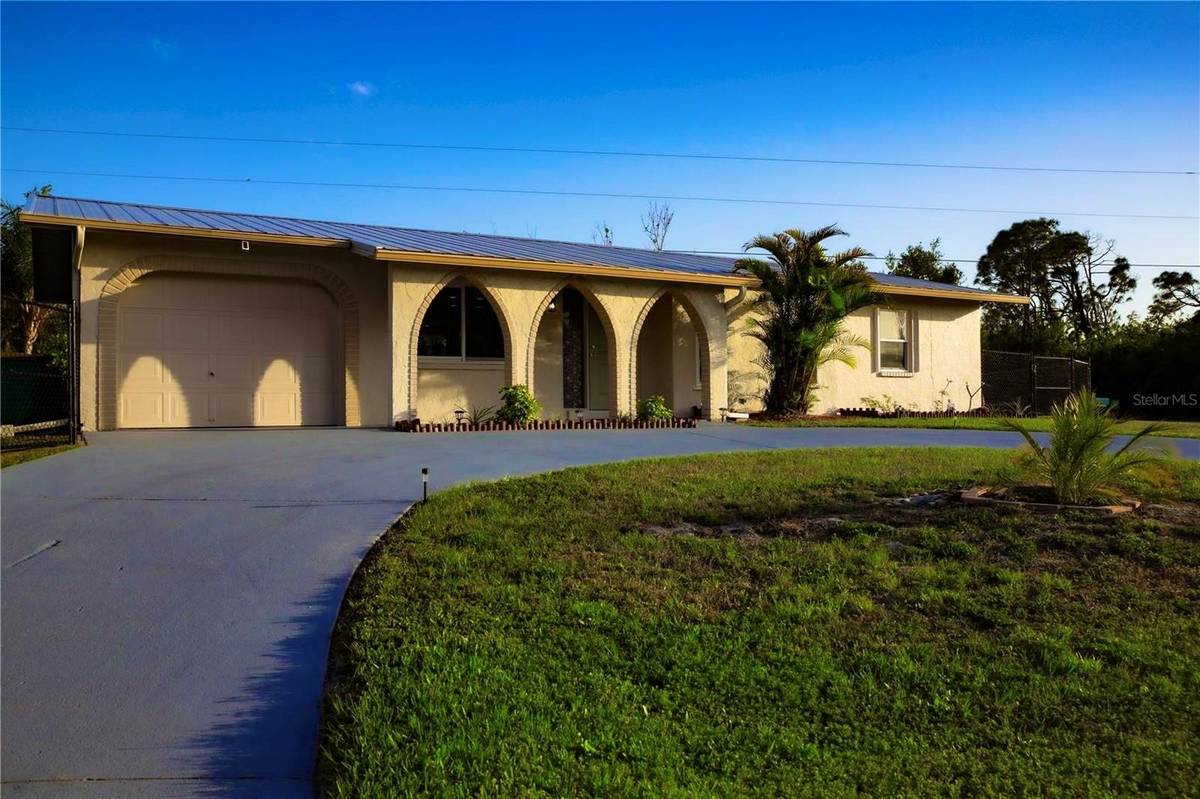 389 MILLPORT ST NW, Port Charlotte, FL 33948