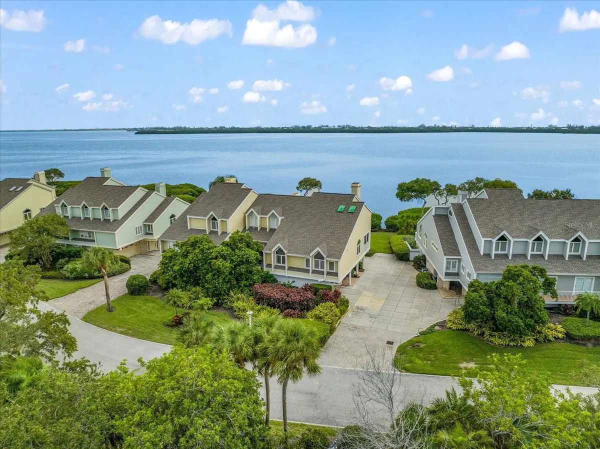 76 TIDY ISLAND BLVD, Bradenton, FL 34210