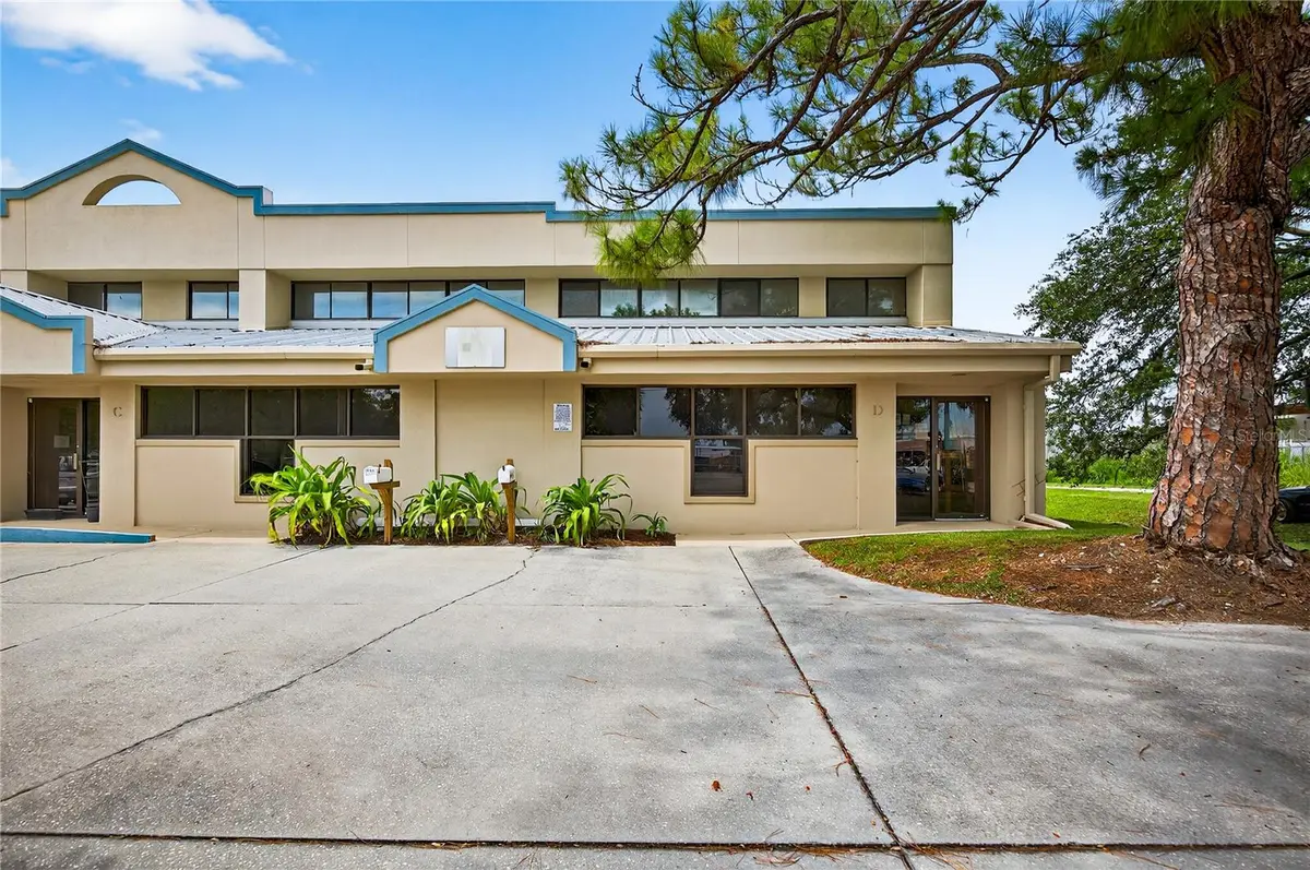 2239 15TH ST #D, Sarasota, FL 34237