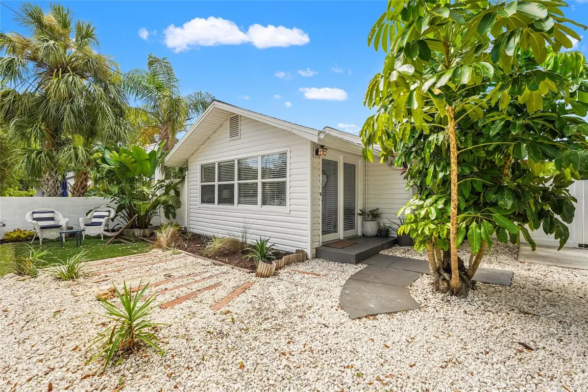 2705 2ND AVE W, Bradenton, FL 34205