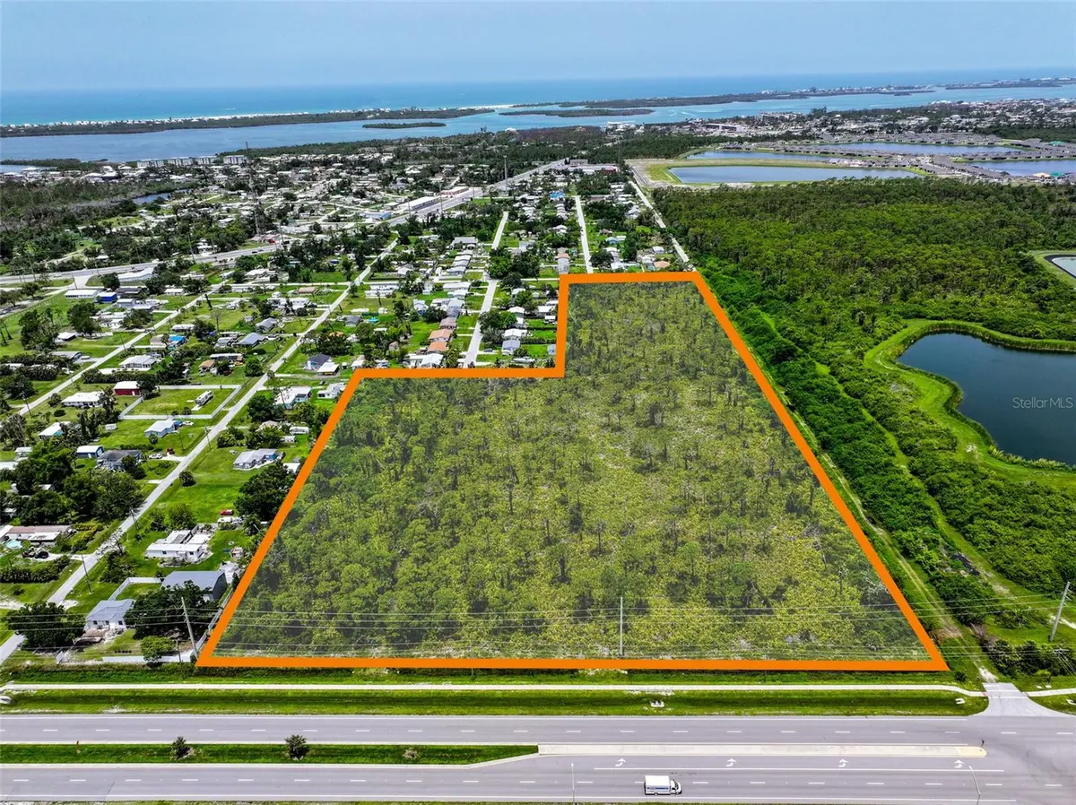 8399 CYPRESS RD, Englewood, FL 34224