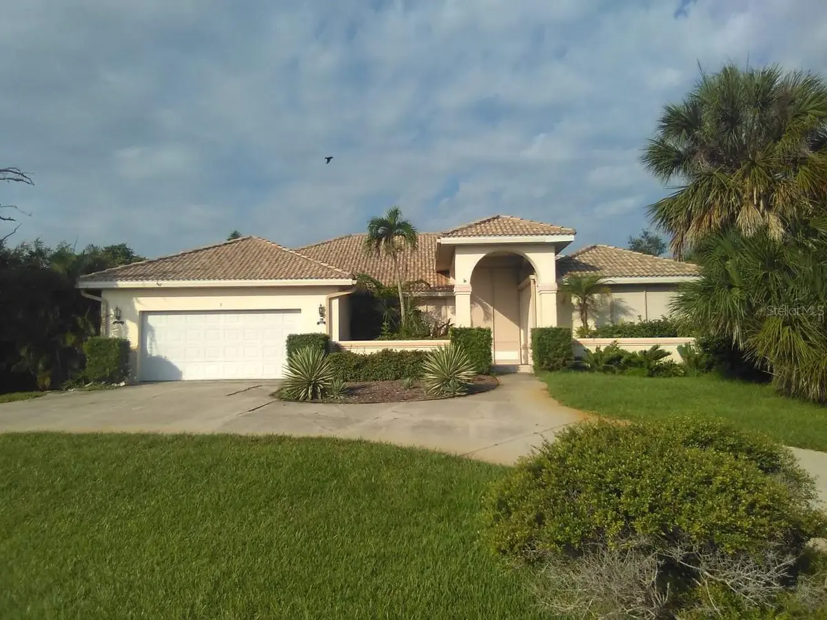 2 ARLINGTON DR, Placida, FL 33946