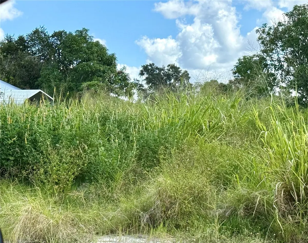 4724 16TH AVE E, Palmetto, FL 34221