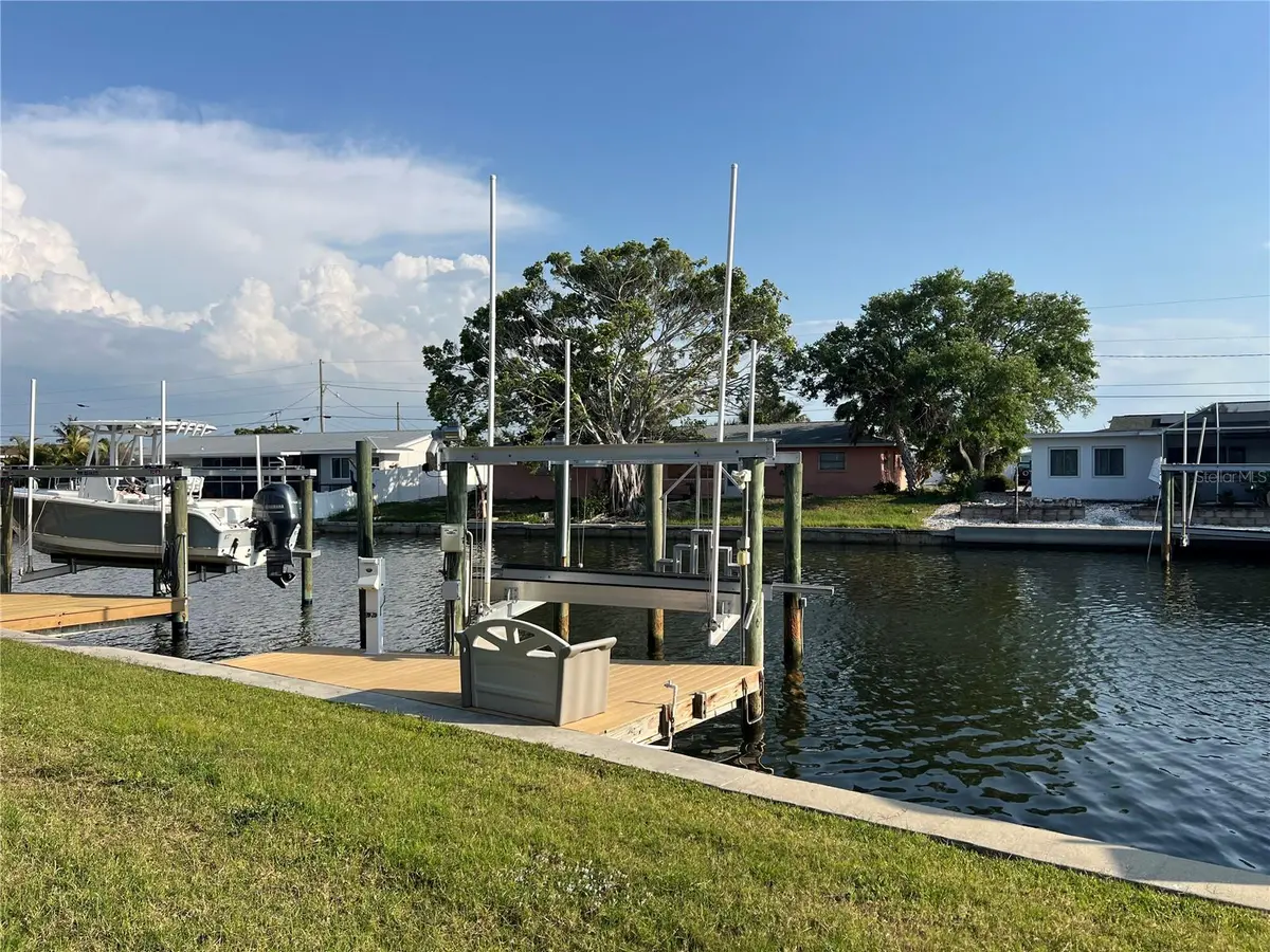 10313 WATERBIRD WAY, Bradenton, FL 34209