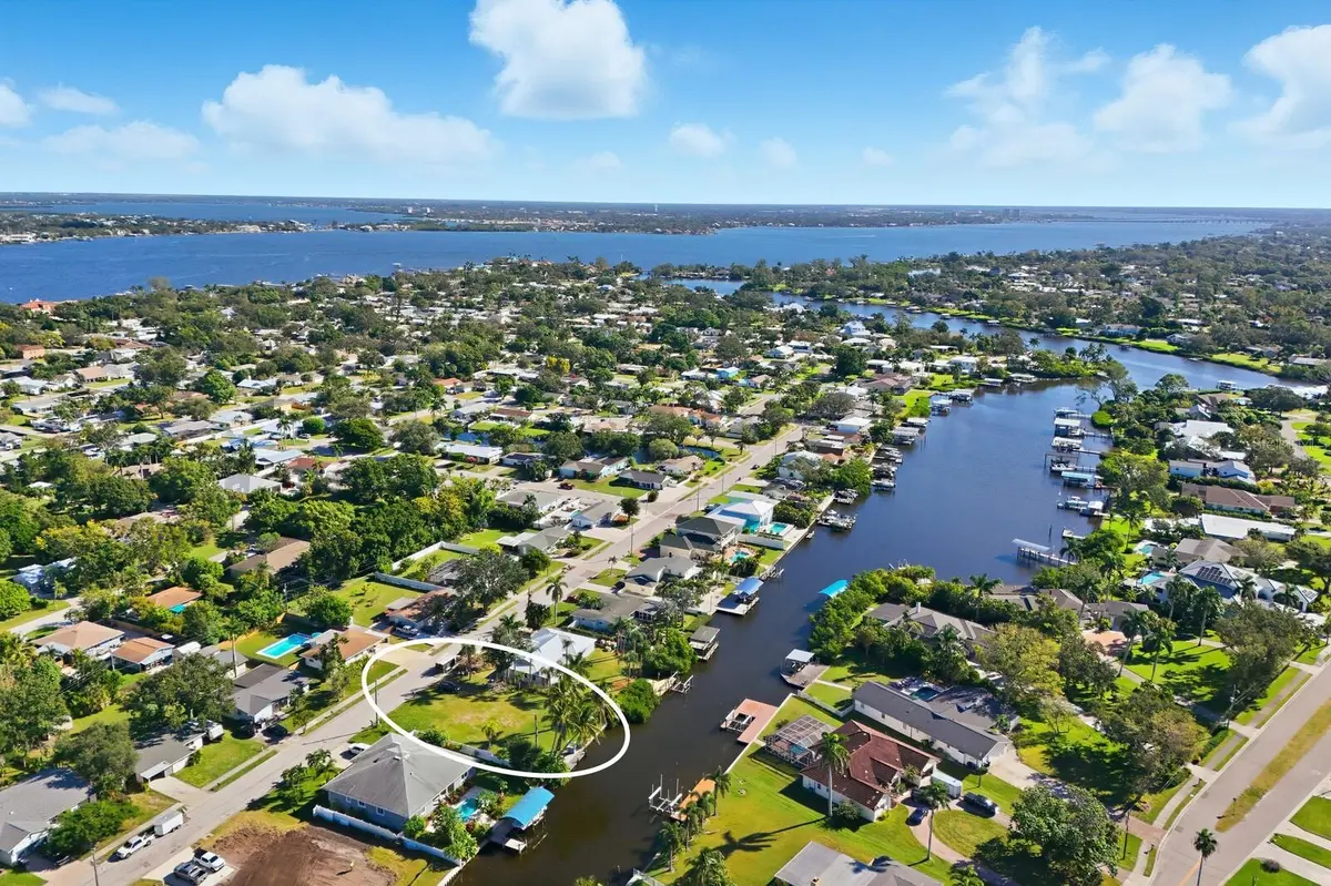 6915 9TH AVE NW, Bradenton, FL 34209