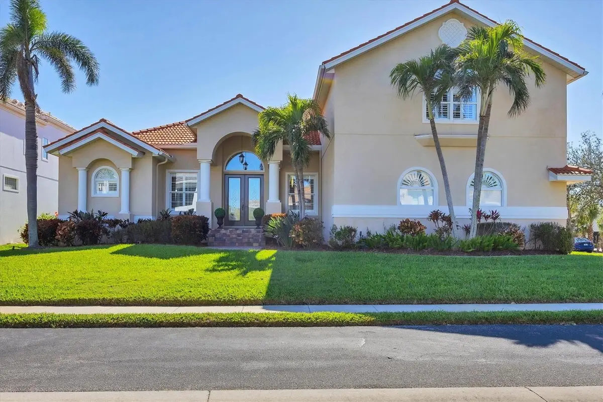 12622 SAFE HARBOUR DR, Cortez, FL 34215