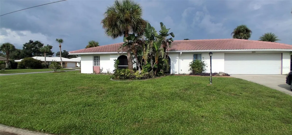 441 RUBENS DR E, Nokomis, FL 34275