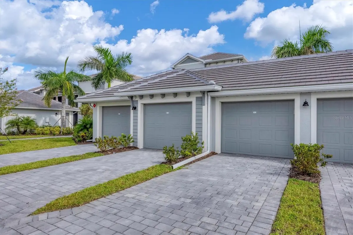12390 WELLEN GOLF ST #106, Venice, FL 34293