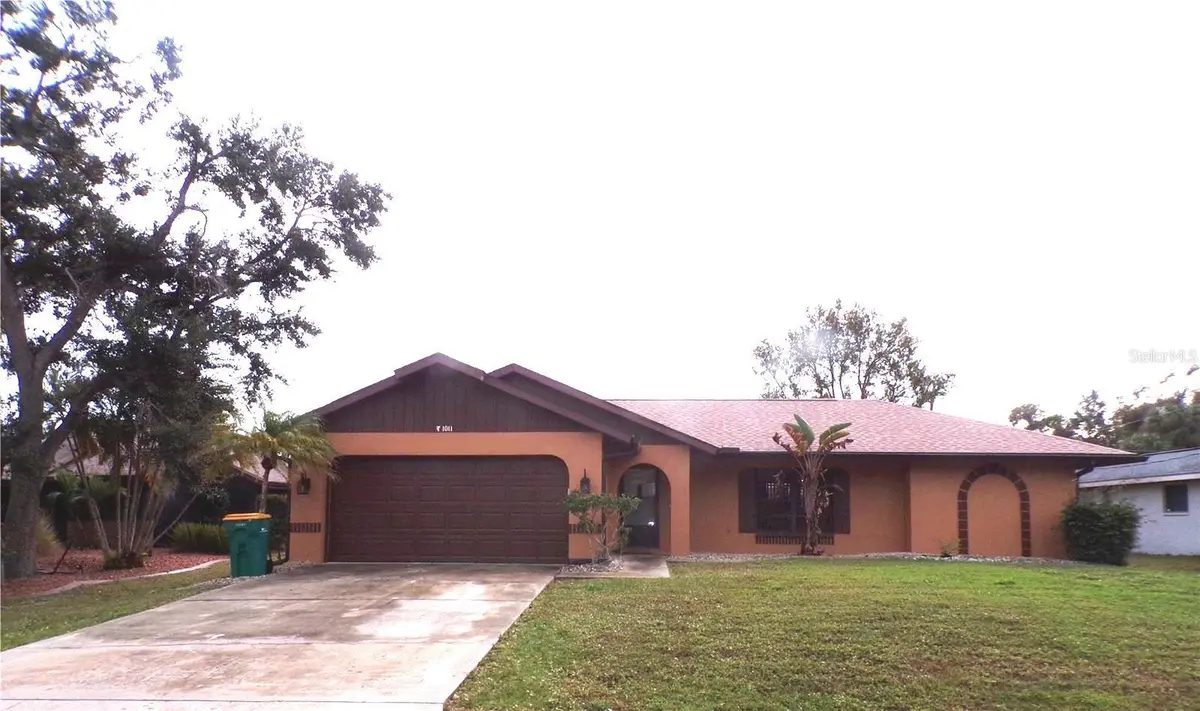 1011 TROPICAL AVE NW, Port Charlotte, FL 33948