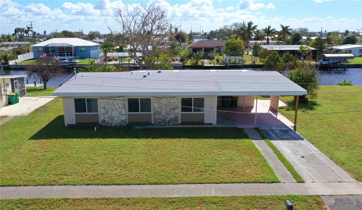 554 LINDLEY TER, Port Charlotte, FL 33952
