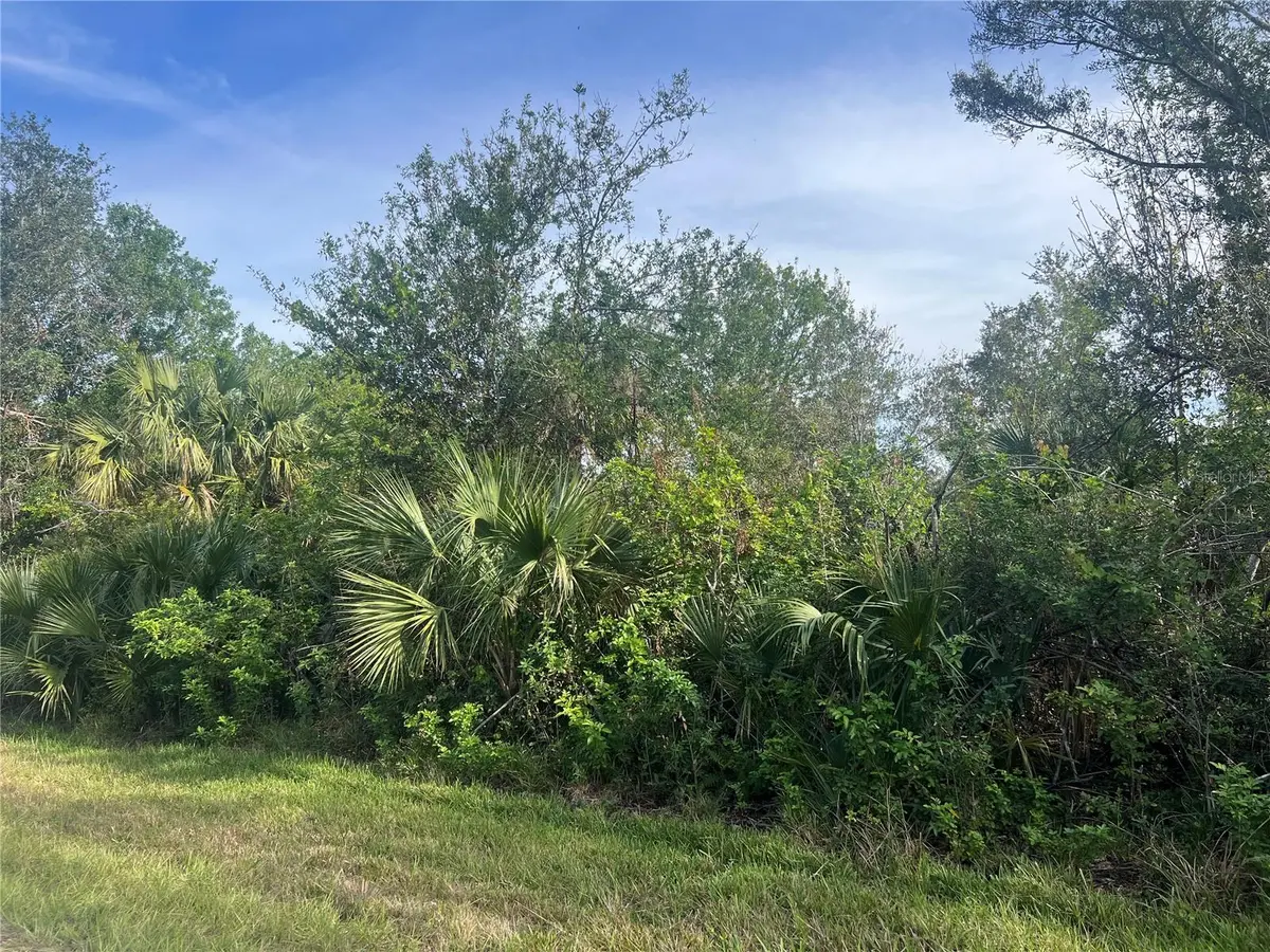 7168 LIPPMAN RD, Port Charlotte, FL 33981