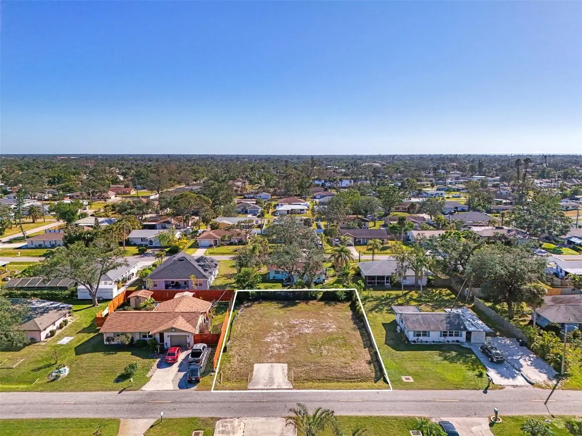 548 MORNINGSIDE RD, Venice, FL 34293