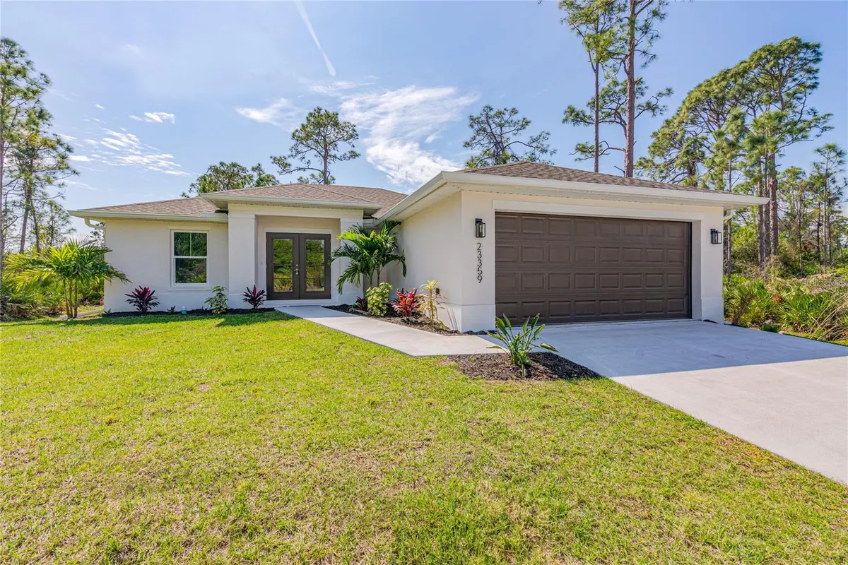 111 SWAN DR, Rotonda West, FL 33947