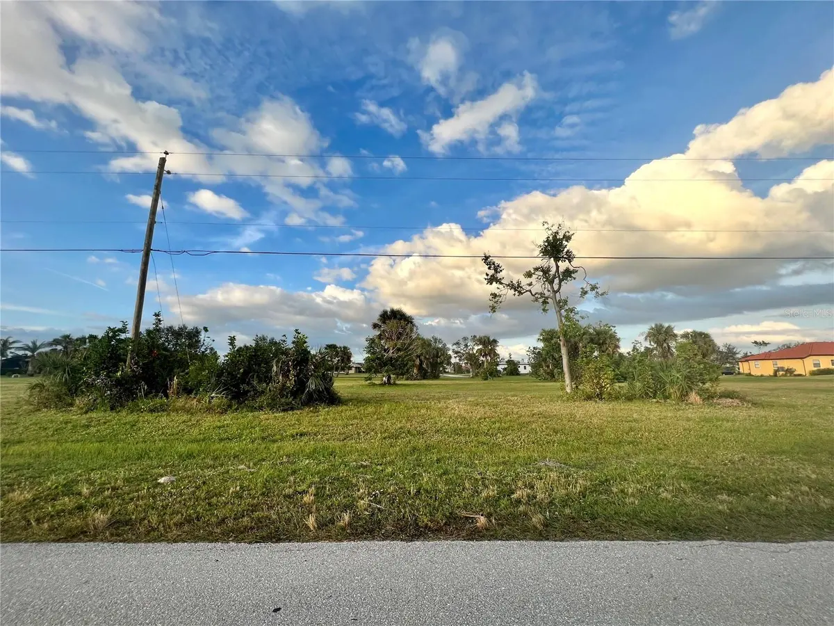 24268 PEPPERCORN RD, Punta Gorda, FL 33955