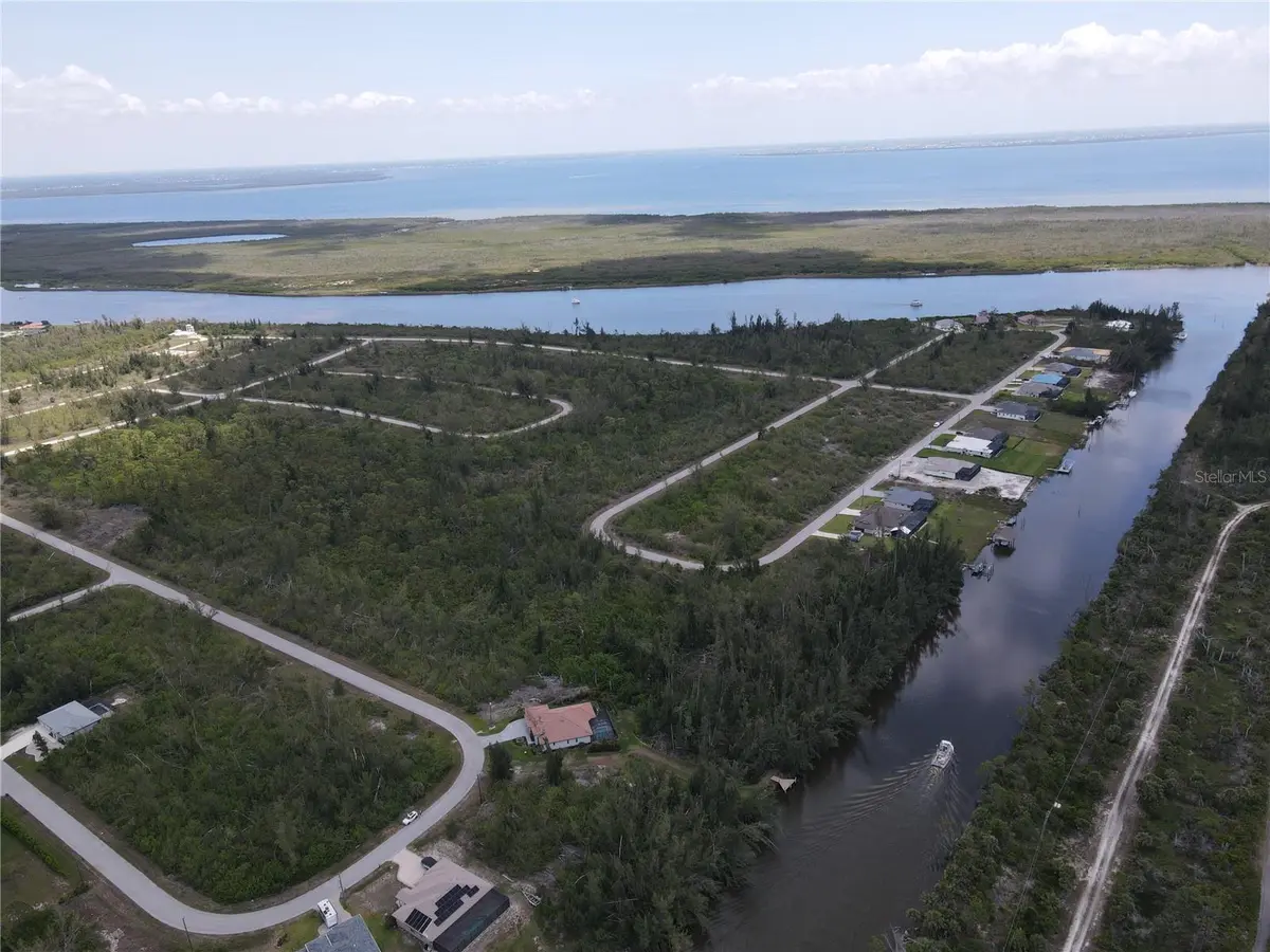 10662 KEARSARGE CIR, Port Charlotte, FL 33981