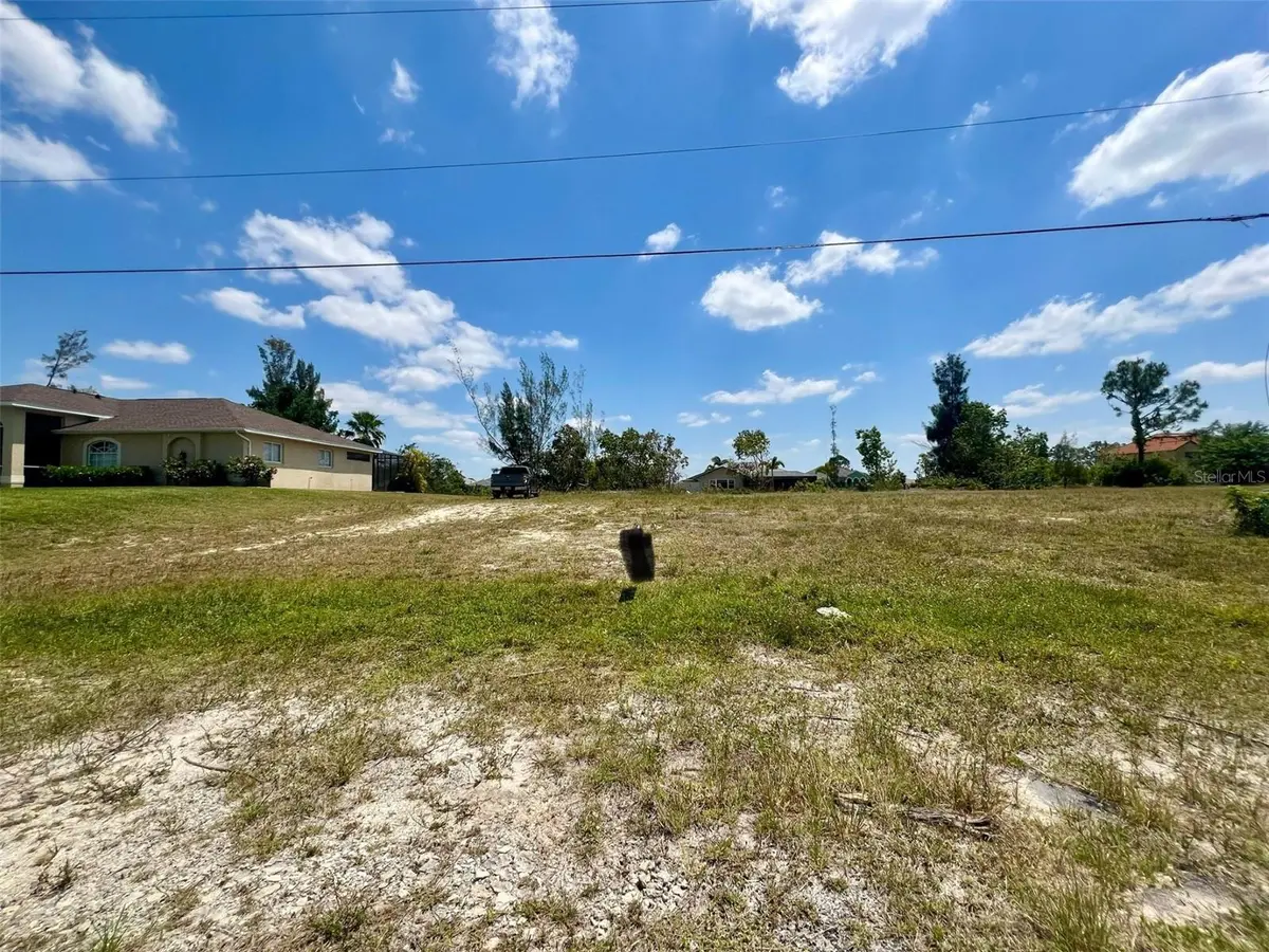 1031 NW 20TH PL, Cape Coral, FL 33993