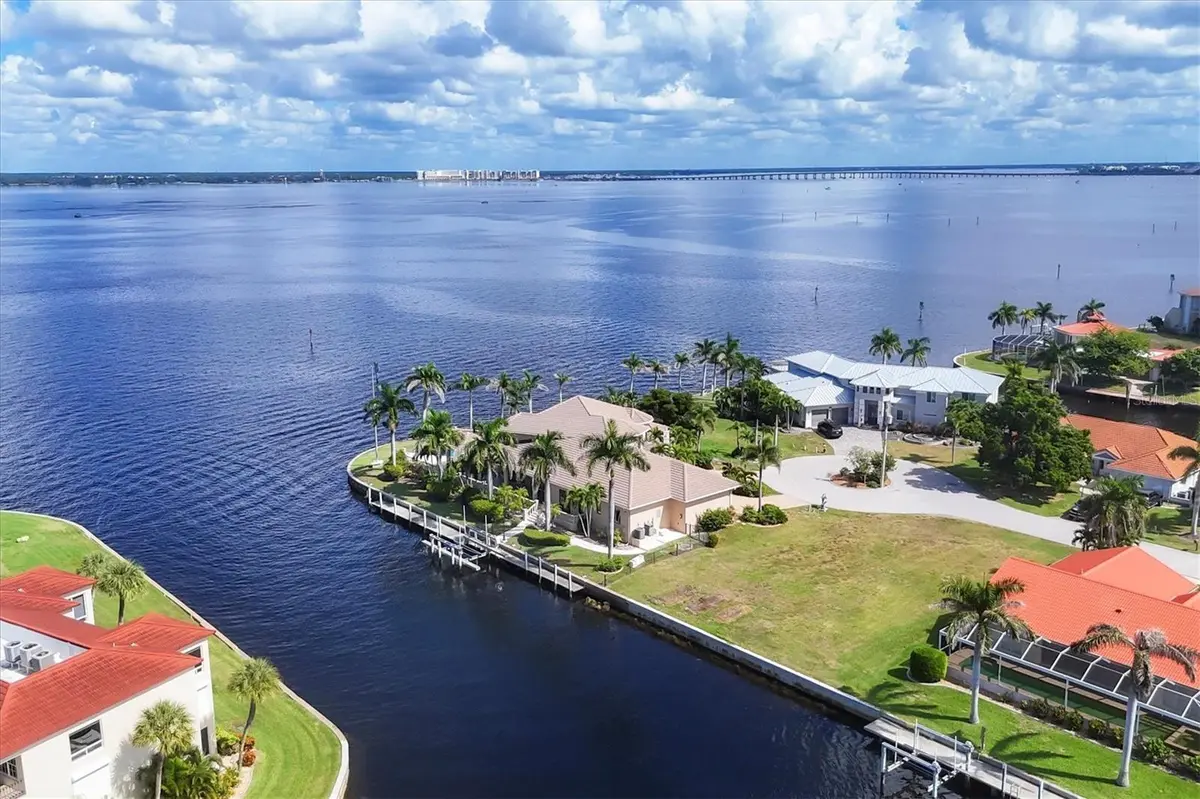 7 HIBISCUS DR, Punta Gorda, FL 33950