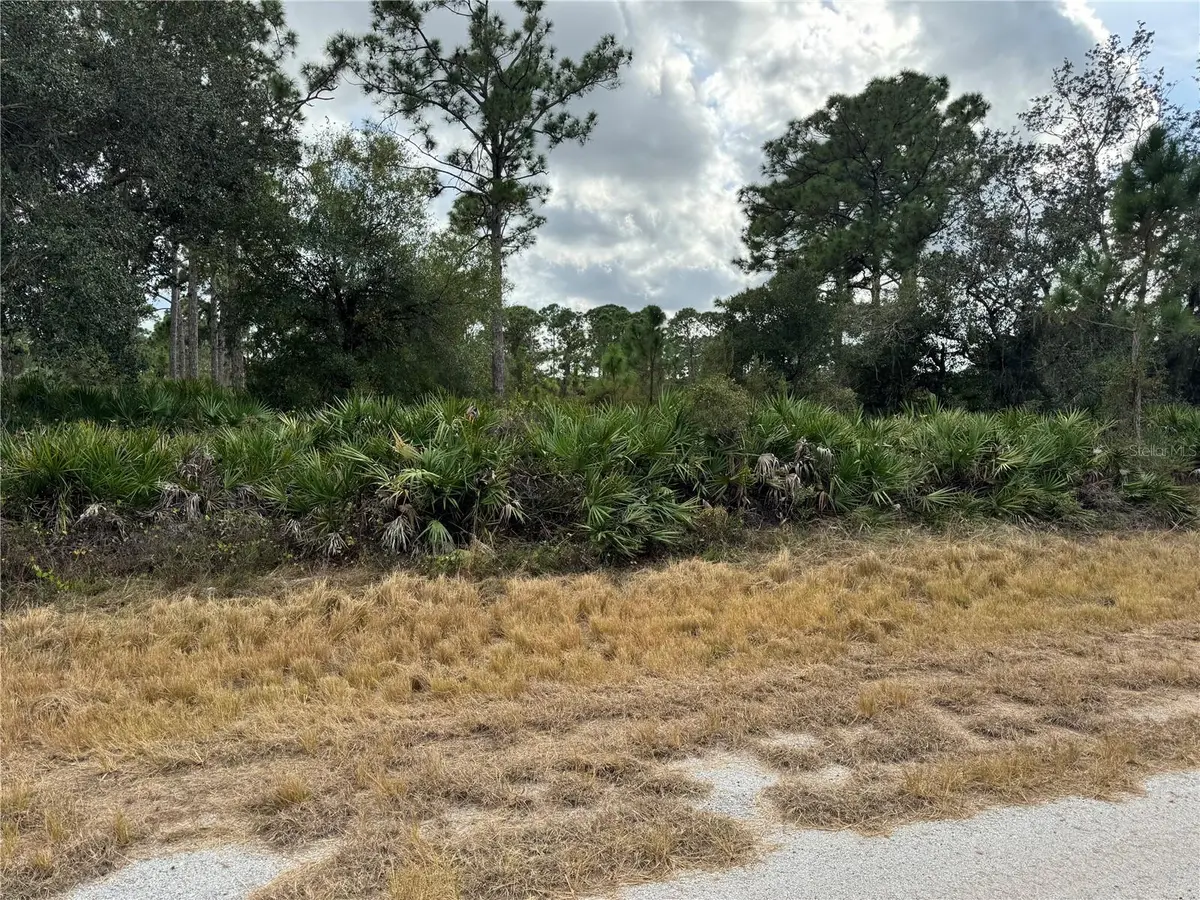 BROWARD AVE, North Port, FL 34291