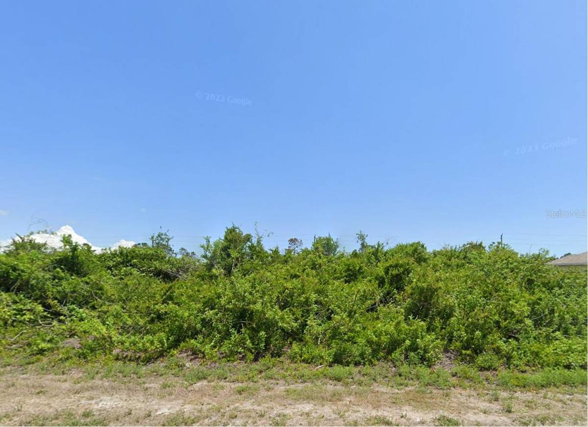 12825 XAVIER AVE, Port Charlotte, FL 33981