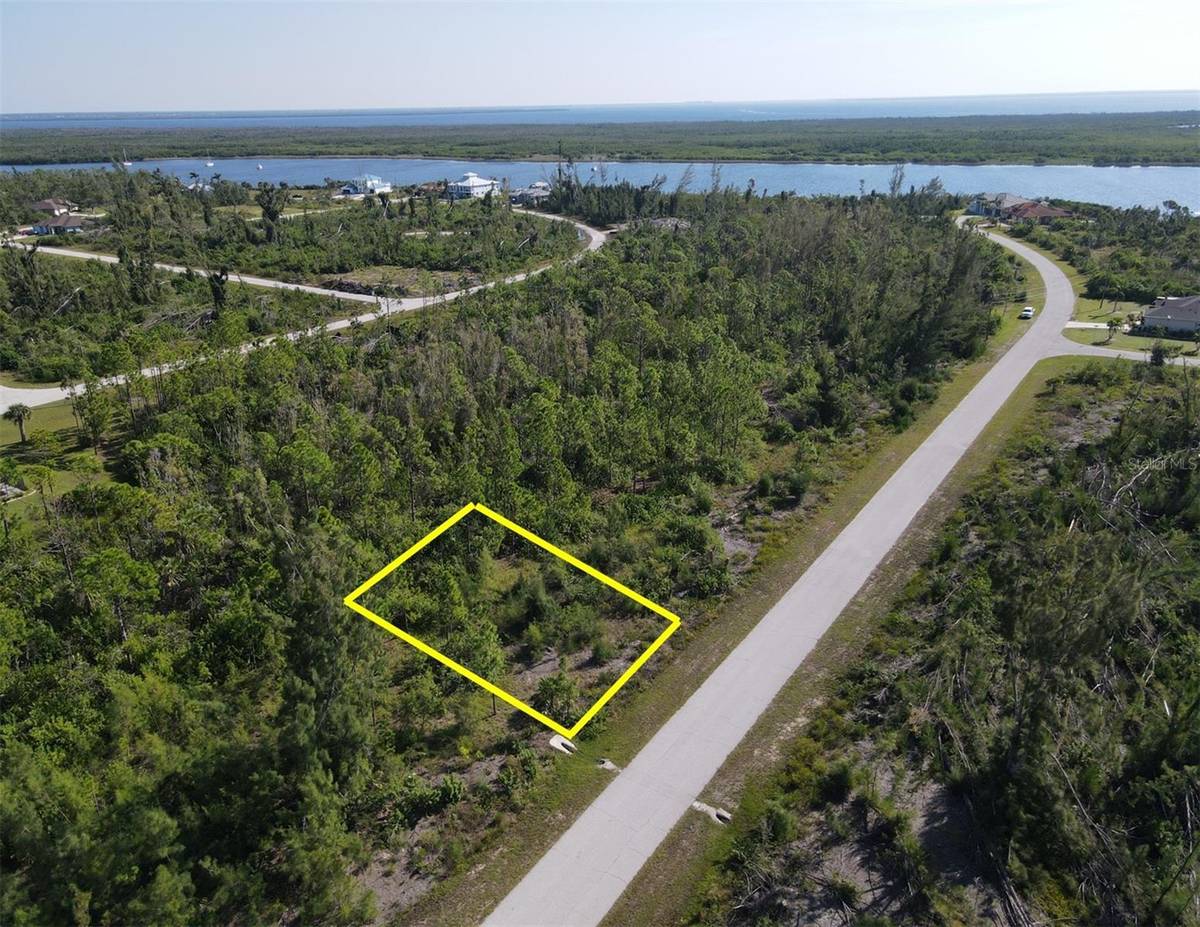 16042 LANKFORD CT, Port Charlotte, FL 33981
