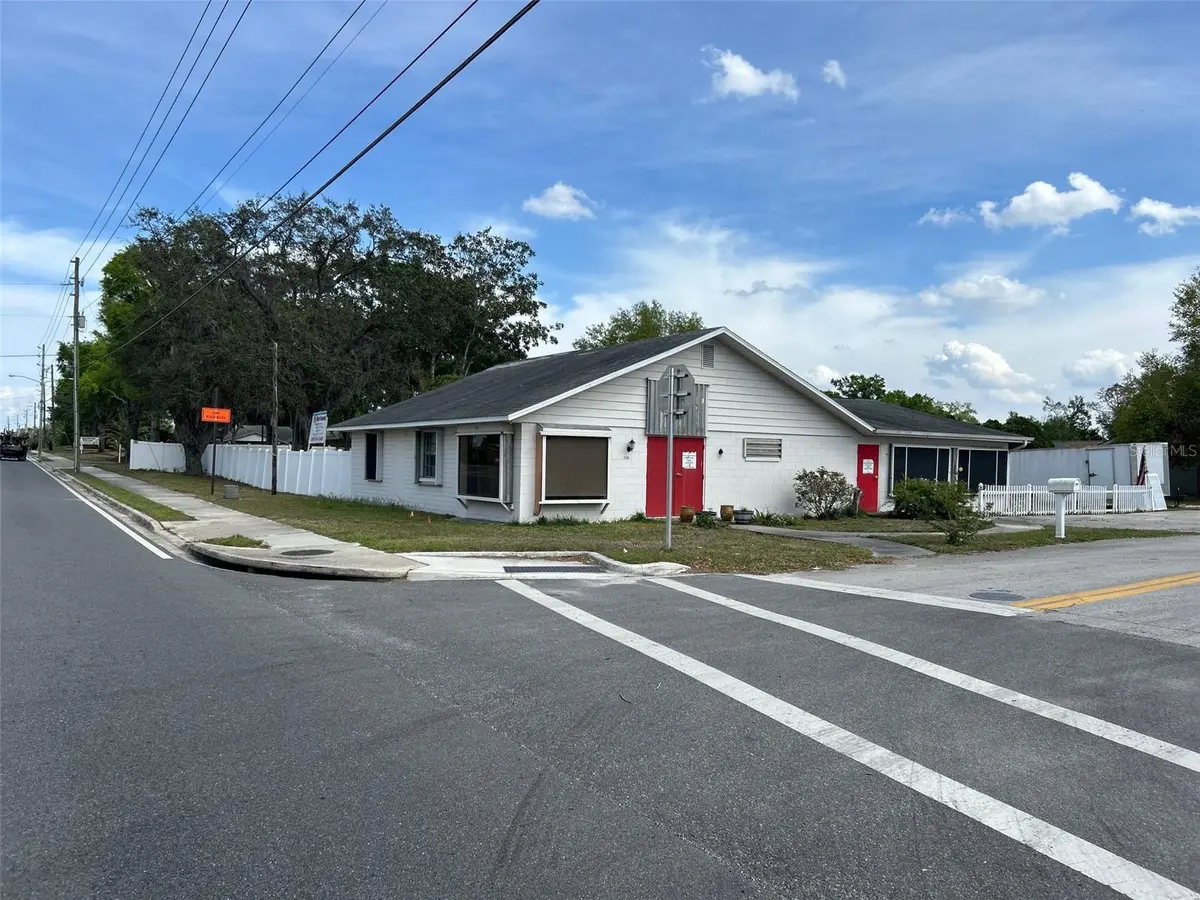 2405 SOUTH ST, Leesburg, FL 34748