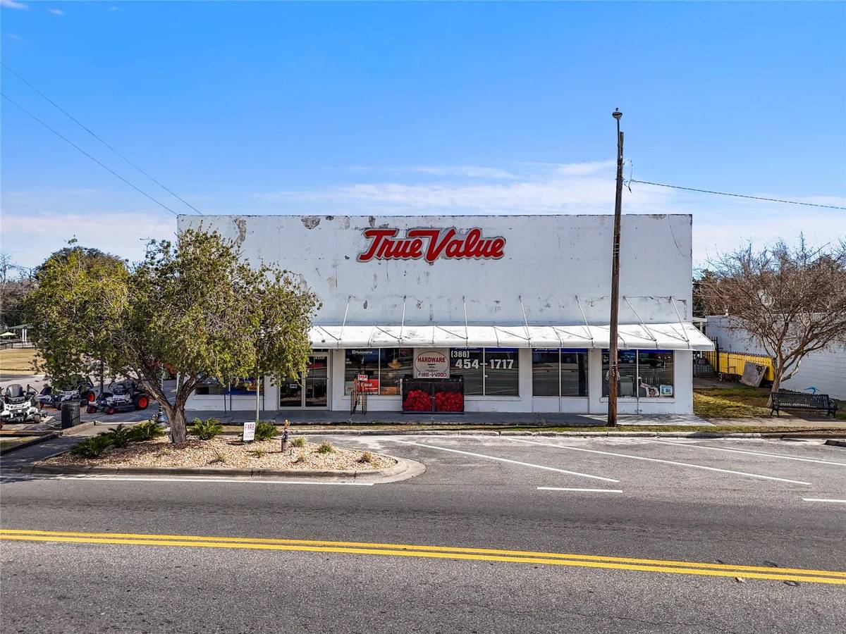 18493 HIGH SPRINGS MAIN STREET, High Springs, FL 32643