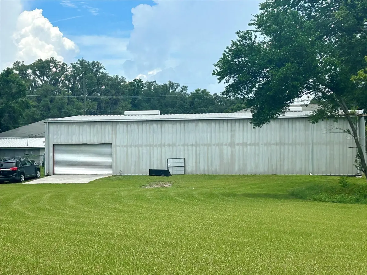 19808 N US HIGHWAY 441, High Springs, FL 32643