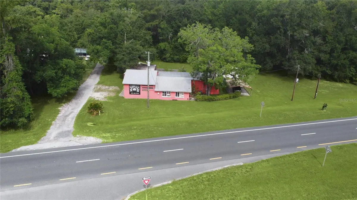 7220 NE US HIGHWAY 301, Hawthorne, FL 32640