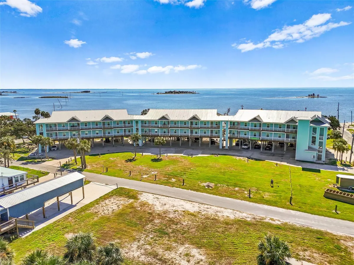 502 MAIN ST #112, Horseshoe Beach, FL 32648