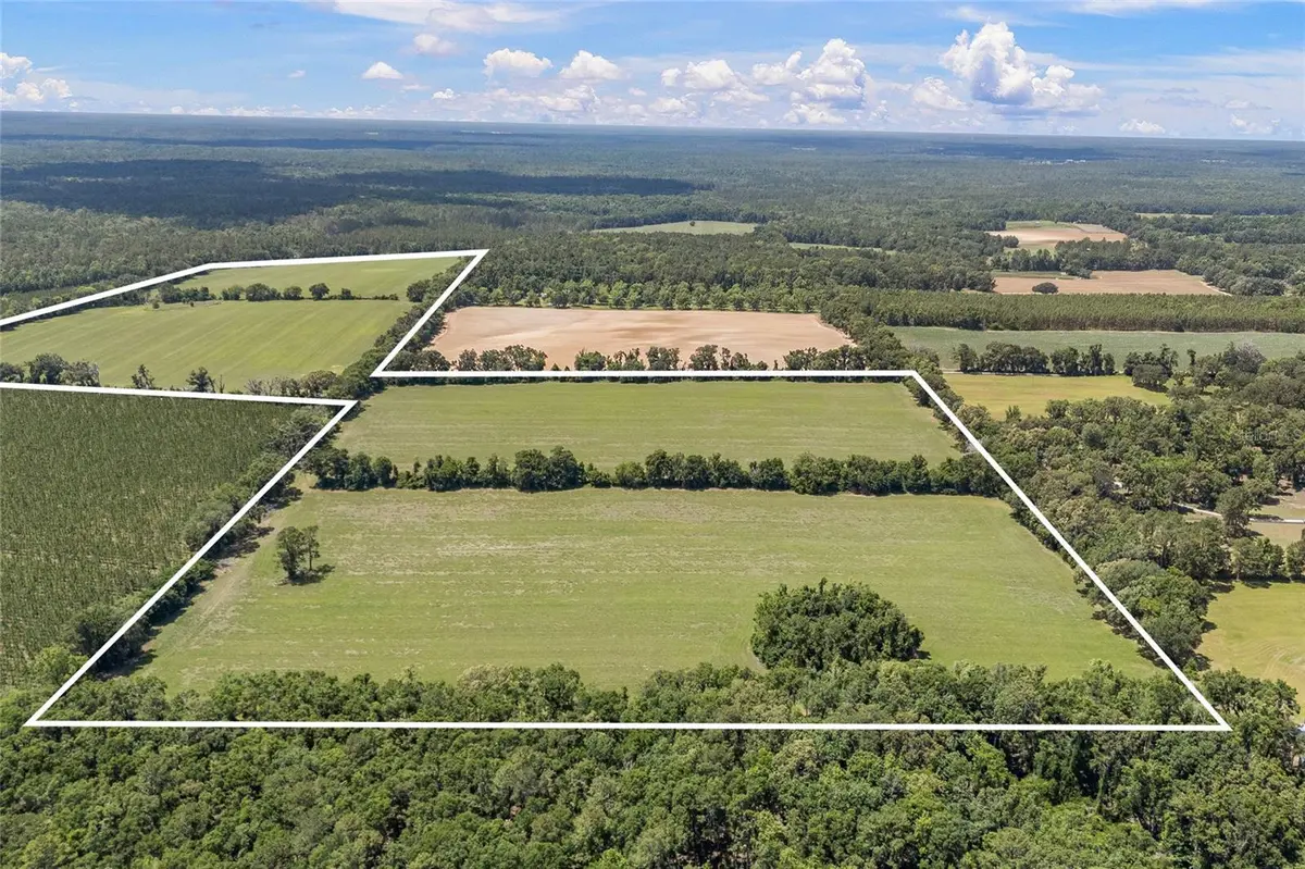 227TH DR, High Springs, FL 32643