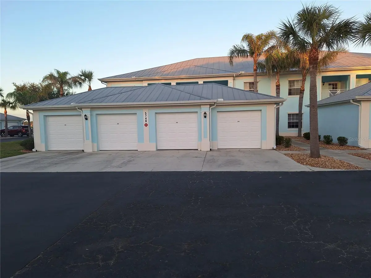 5748 SABAL TRACE DR #102, North Port, FL 34287
