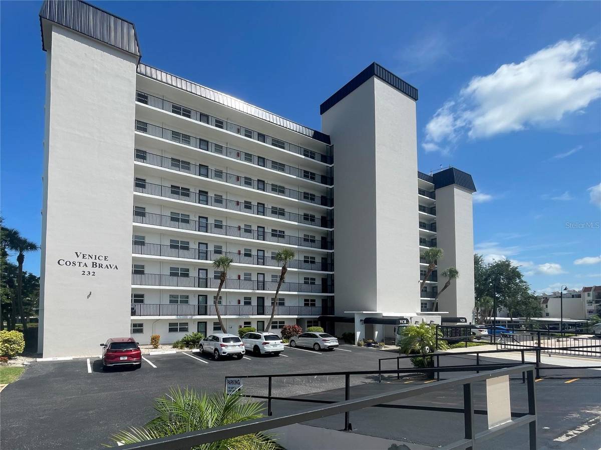 232 SAINT AUGUSTINE AVE #404, Venice, FL 34285