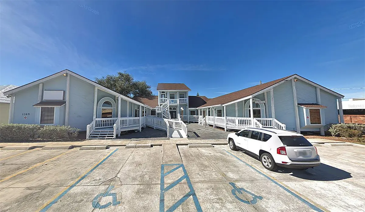1365 N Courtenay Pkwy, Merritt Island, FL 32953